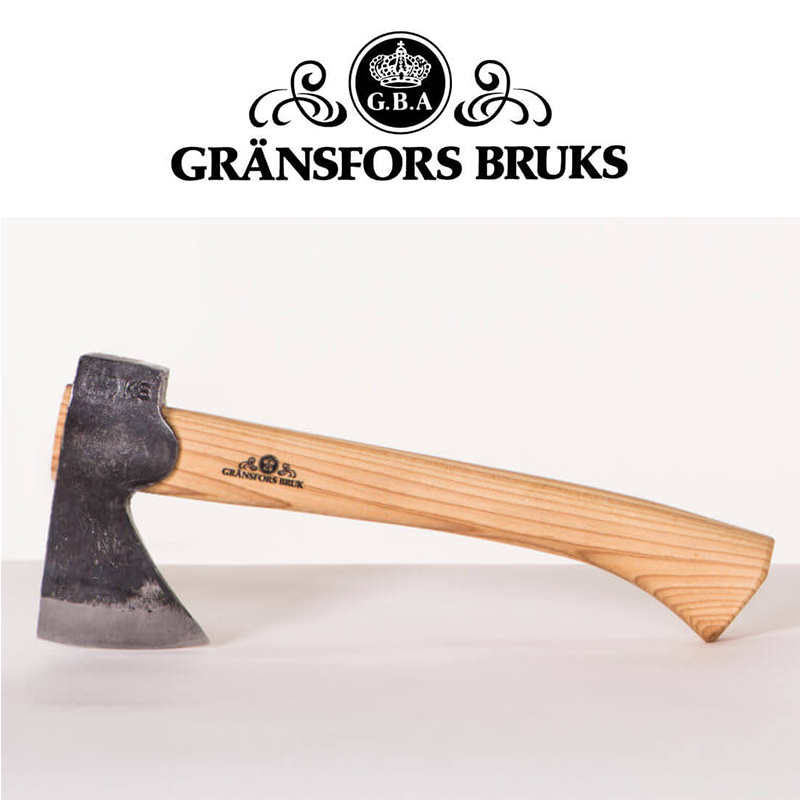 GRÄNSFORS PURPLE YXAN Délka: 26 cm Hmotnost: 0,3 kg